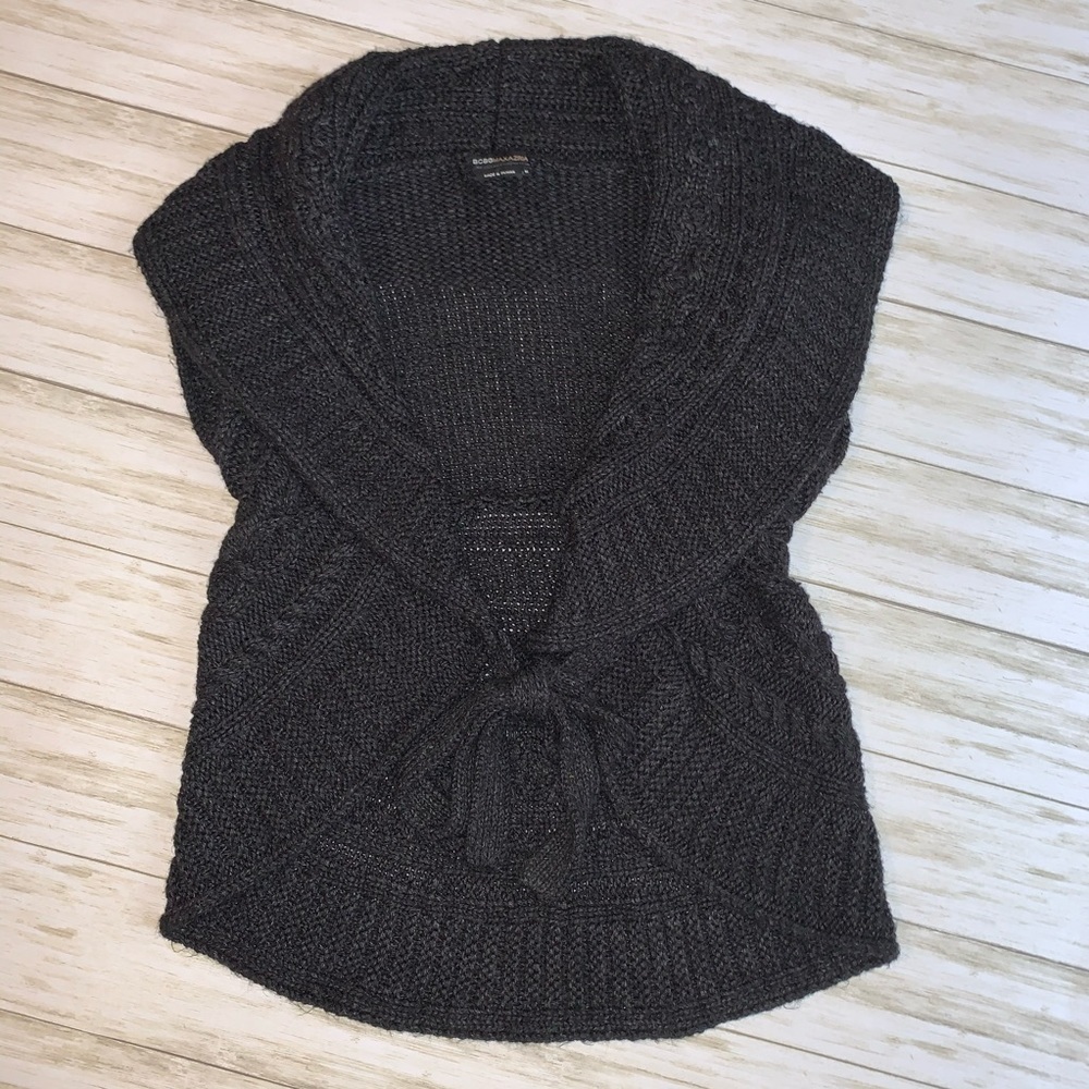 BCBG MAXA ZRIA Black Sleeveless Sweater-Medium